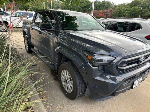 Used 2024 Toyota Tacoma SR RWD image 1