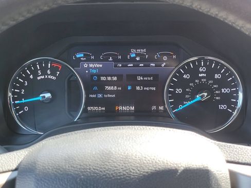 Used 2020 Ford Expedition XLT w/ Equipment Group 202A AWD/4WD image 12