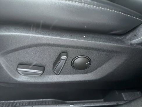 Certified 2024 Ford Edge SEL image 24