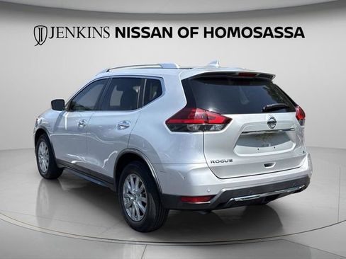 Used 2019 Nissan Rogue SV FWD image 7