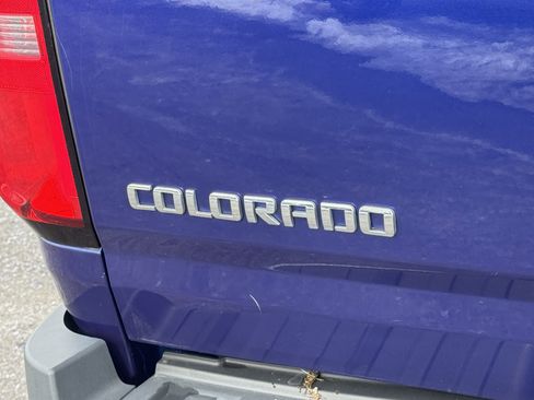 Used 2017 Chevrolet Colorado W/T image 38