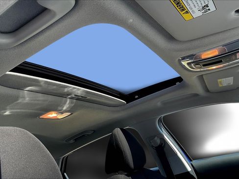 Used 2025 Hyundai Elantra SEL image 27