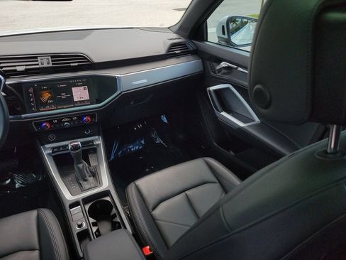 Certified 2024 Audi Q3 2.0T Premium Plus AWD/4WD image 24