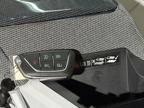 New 2026 Cadillac Optiq Sport 1 image 51