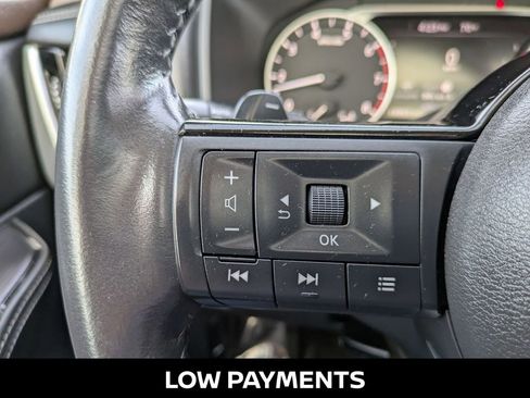 Certified 2022 Nissan Rogue SV w/ SV Premium Package image 17