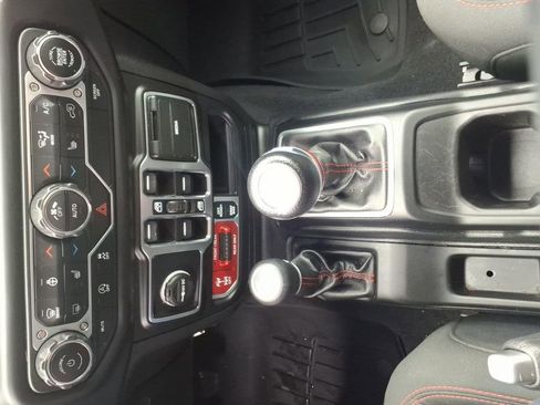 Used 2020 Jeep Gladiator Rubicon w/ LED Lighting Group image 26