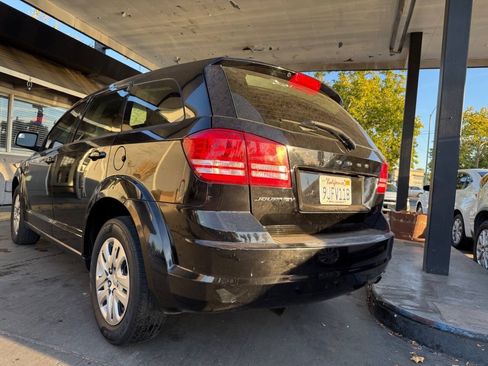 Used 2015 Dodge Journey American Value Package FWD image 6
