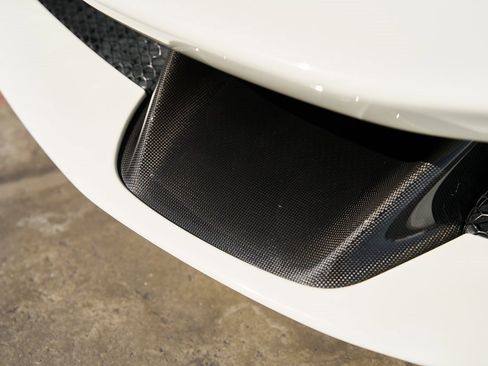 Used 2023 Ferrari SF90 Stradale image 7