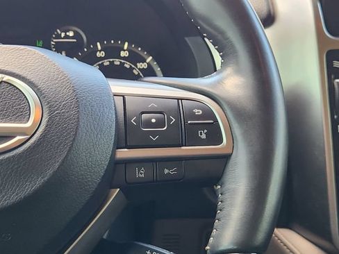 Used 2022 Lexus GX 460 Premium w/ Premium Plus Package AWD/4WD image 29