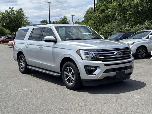 Used 2018 Ford Expedition Max XLT w/ Equipment Group 202A AWD/4WD image 1