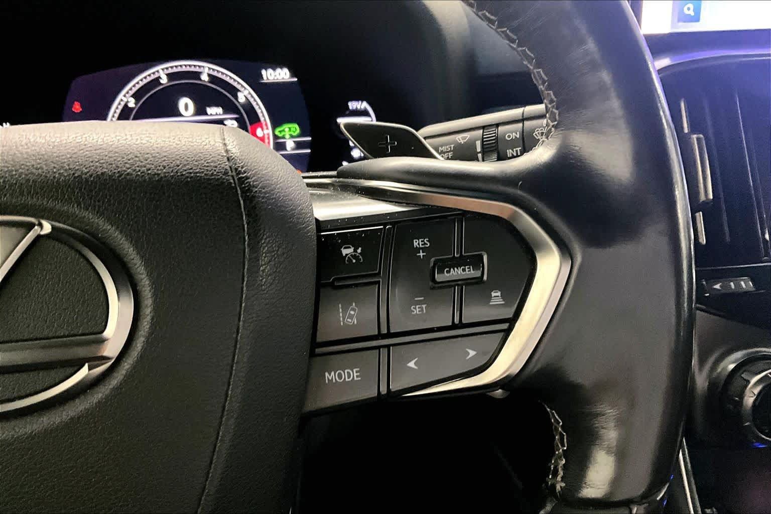 Used 2022 Lexus LX 600 4WD w/ Luxury Package image 23