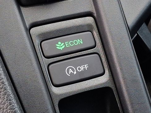 Certified 2025 Honda Accord LX image 26