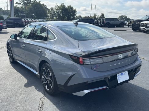 Used 2025 Hyundai Sonata SEL FWD image 7