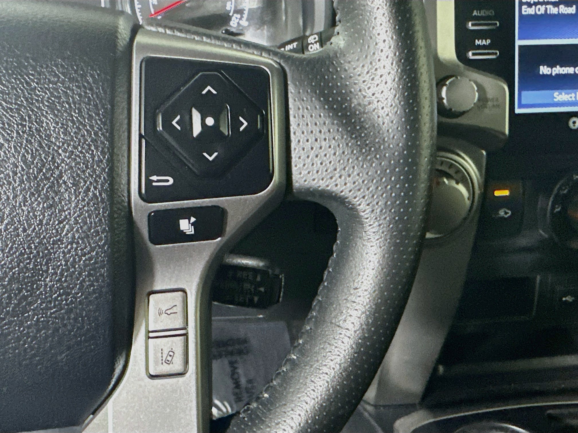 Certified 2024 Toyota 4Runner SR5 RWD image 17