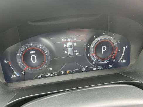 Used 2021 Ford Escape Titanium w/ Titanium Elite Package image 32