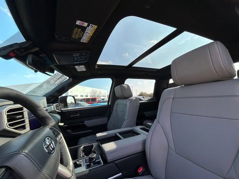 New 2026 Toyota Tundra Limited AWD/4WD image 12
