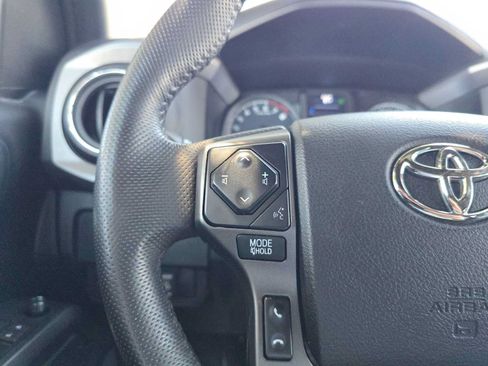 Used 2021 Toyota Tacoma TRD Pro AWD/4WD image 32