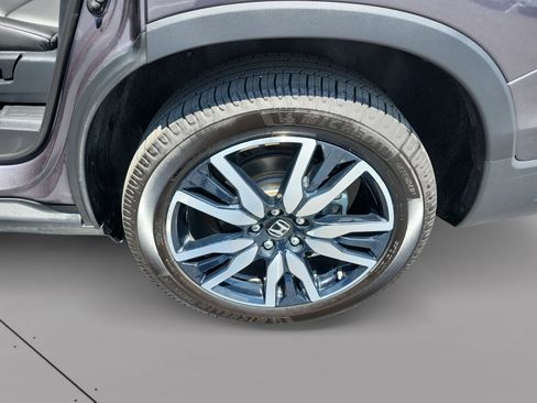 Used 2022 Honda Pilot Touring image 14
