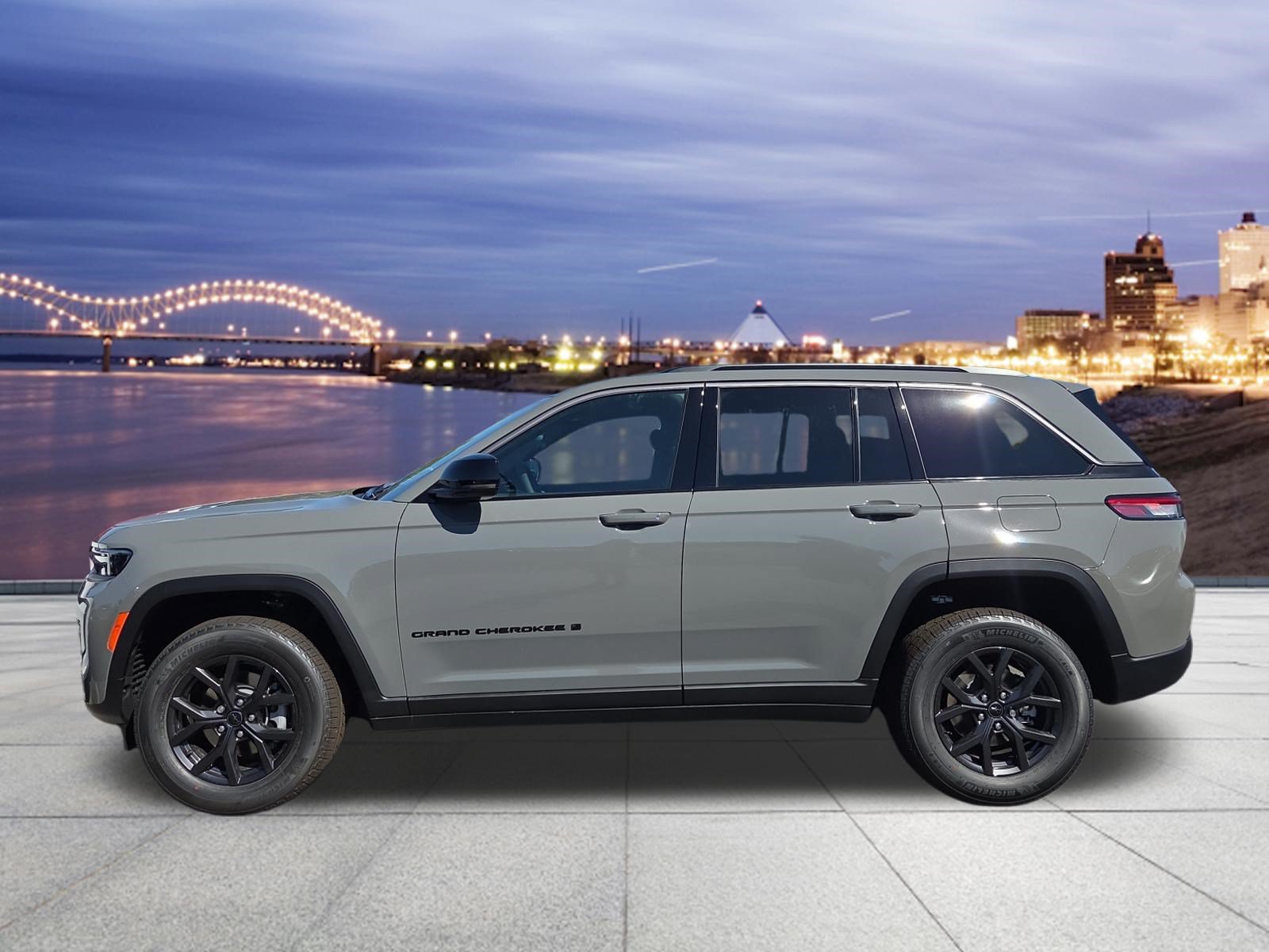 New 2027 Jeep Grand Cherokee 4WD image 2