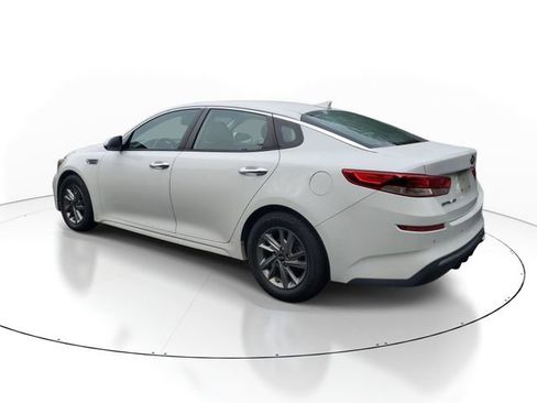 Used 2019 Kia Optima LX FWD image 3