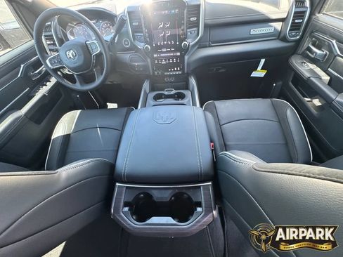 New 2026 RAM 2500 Laramie w/ Night Edition AWD/4WD image 15