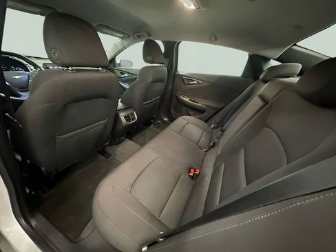 Certified 2018 Chevrolet Malibu LT image 22