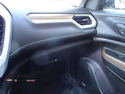 Certified 2023 GMC Acadia SLE w/ Driver Convenience Package FWD image 28