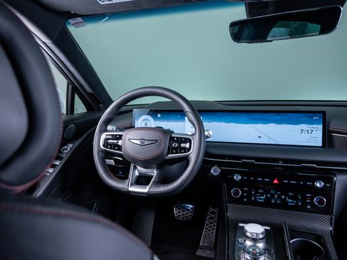 Used 2025 Genesis G80 3.5T Sport Prestige image 12