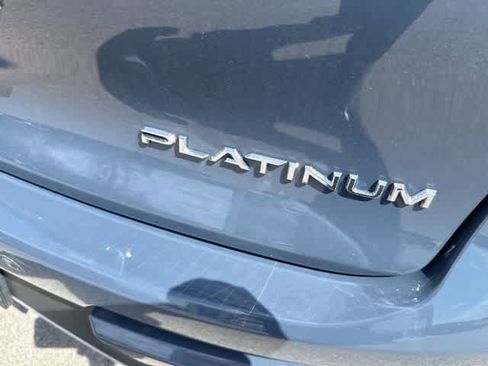 Used 2025 Toyota Crown Platinum image 4