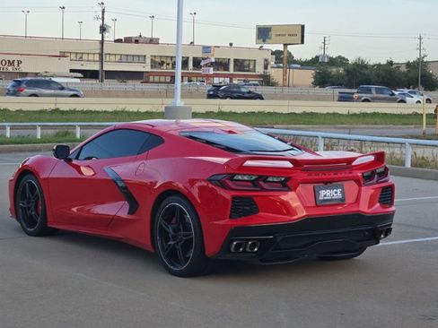 Used 2021 Chevrolet Corvette Stingray Preferred Cpe w/ Z51 Performance Package RWD image 8