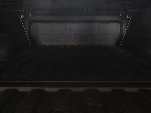 Used 2018 RAM 1500 Laramie w/ Convenience Group image 12