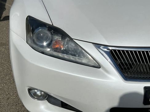 Used 2013 Lexus IS 250C RWD image 14