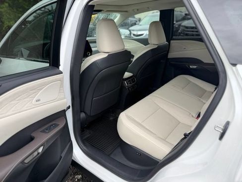 Certified 2024 Lexus RX 350 AWD w/ Convenience Package image 12