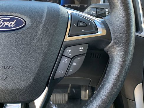 Used 2021 Ford Edge SEL w/ Convenience Package image 29