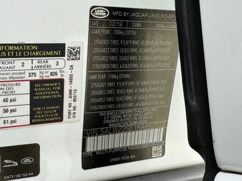 Used 2019 Land Rover Range Rover Sport SVR image 51