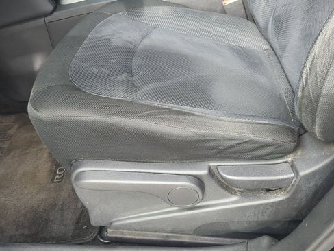 Used 2014 Nissan Rogue S w/ Convenience Package image 27