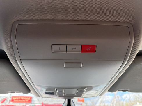 Used 2022 Volkswagen Atlas SE image 20