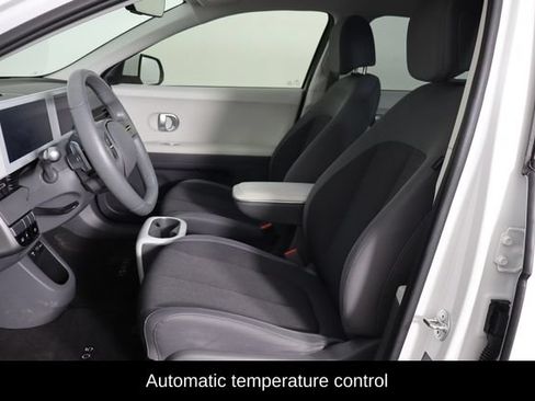 Used 2024 Hyundai Ioniq 5 SEL RWD image 7