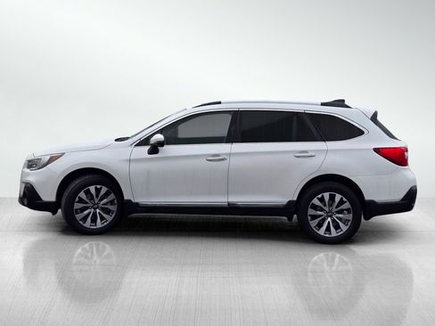 Used 2018 Subaru Outback 3.6R Touring w/ Popular Package #3 image 7