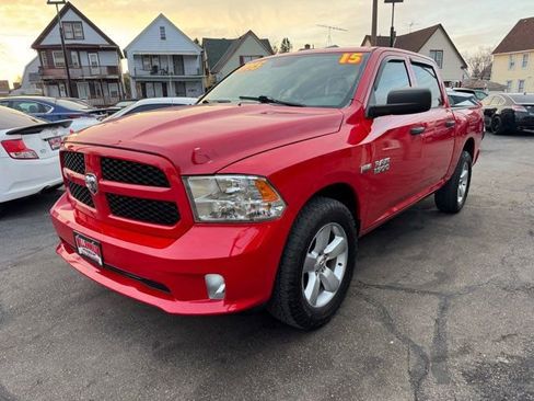 Used 2015 RAM 1500 Express image 3