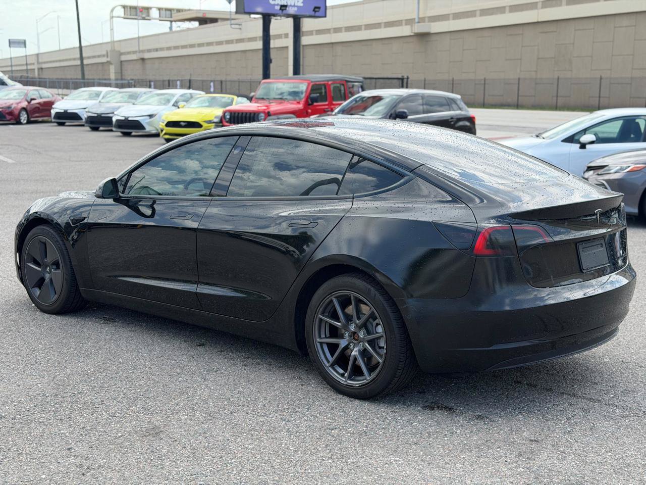 Used 2022 Tesla Model 3 Long Range AWD/4WD image 6