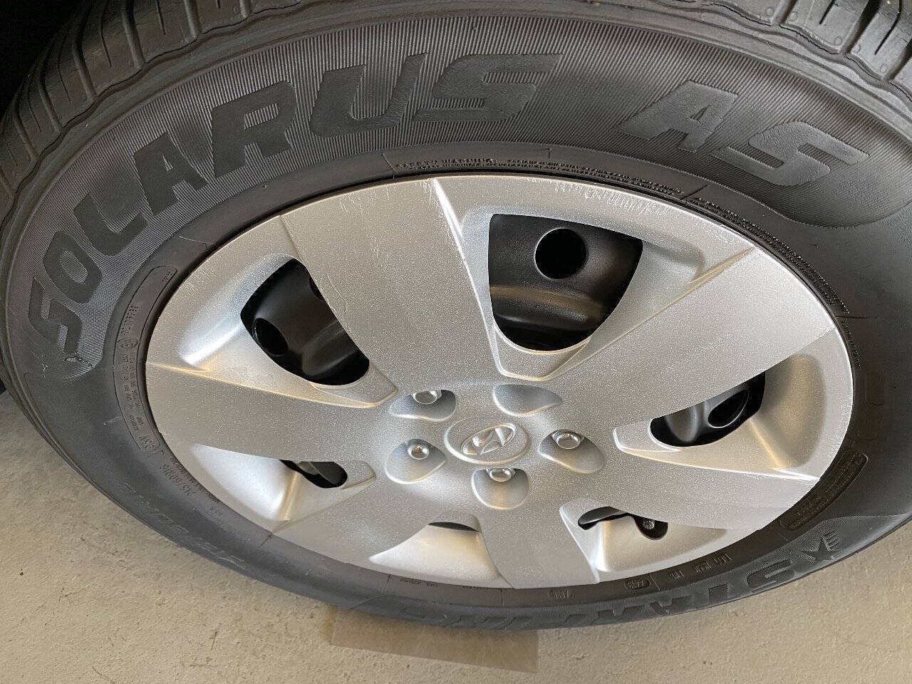 Used 2009 Hyundai Sonata GLS FWD image 9