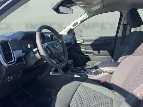 Used 2024 Ford Ranger XL image 9