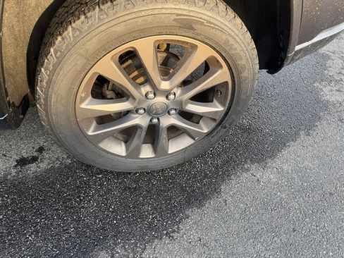 Used 2017 Jeep Grand Cherokee Limited 75th Anniversary image 7