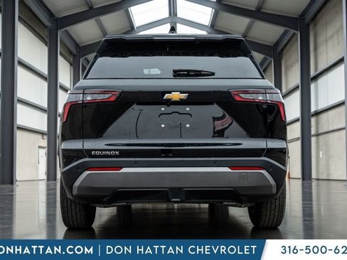 Used 2025 Chevrolet Equinox LT image 30