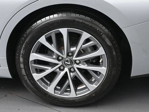 Used 2022 Lexus ES 350 w/ ES 350 Ultra Luxury Package FWD image 34