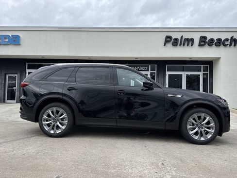 New 2026 MAZDA CX-90 Plug-In Hybrid w/ Preferred AWD/4WD image 23