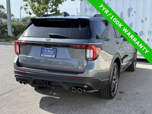 Used 2025 Ford Explorer ST w/ Sun And Sound Package AWD/4WD image 4