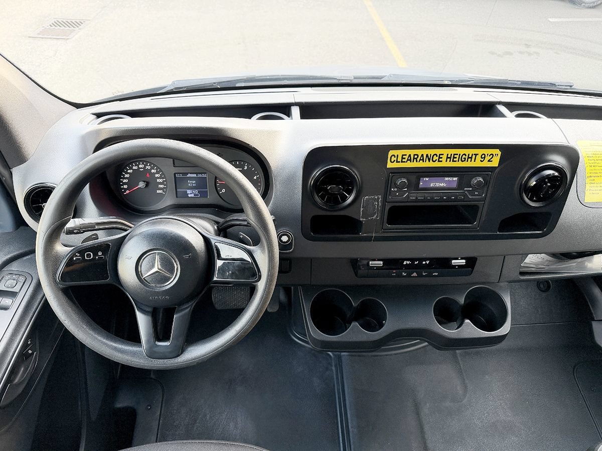 Used 2019 Mercedes-Benz Sprinter 144 image 48