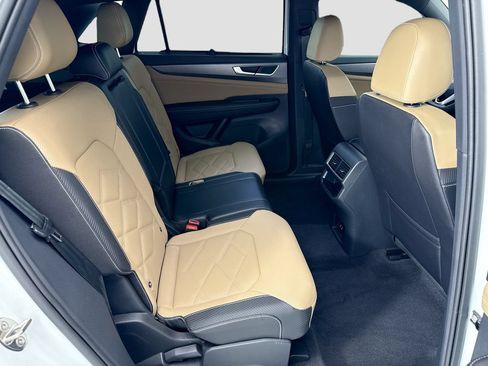 Used 2024 Volkswagen Atlas Cross Sport SE w/ Panoramic Sunroof Package AWD/4WD image 20